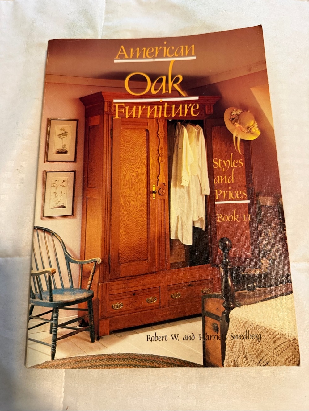 🌿 Vintage American Oak Furniture Reference Book (Book II) 🌿